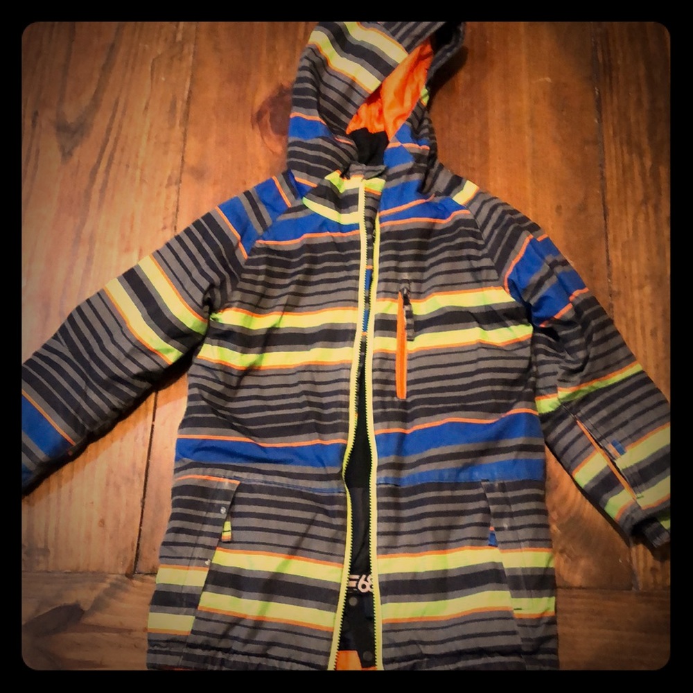 Boys 686 Ski Jacket Medium